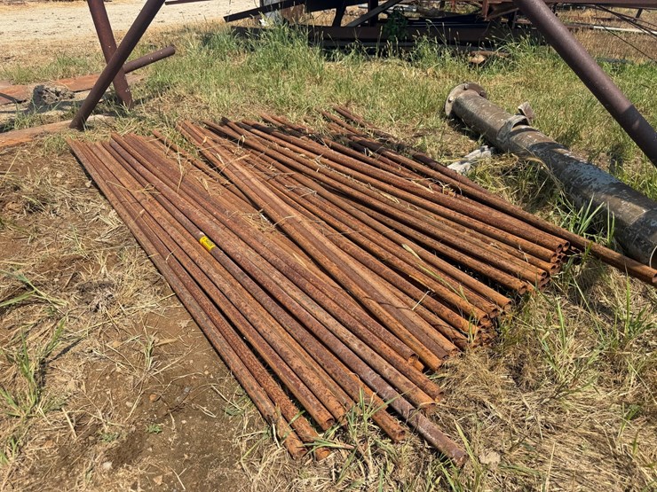 #54006-•-lot-of-(~68)-1"-x-7'-pipes-inv#54006-image-1