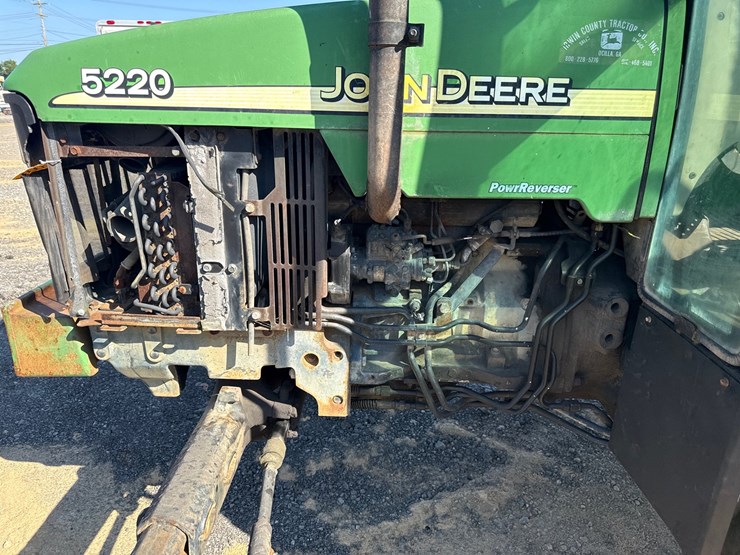 john-deere-5220-image-9