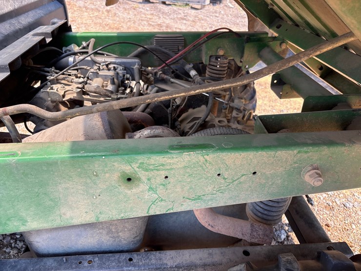 john-deere-gator-hpx-image-8