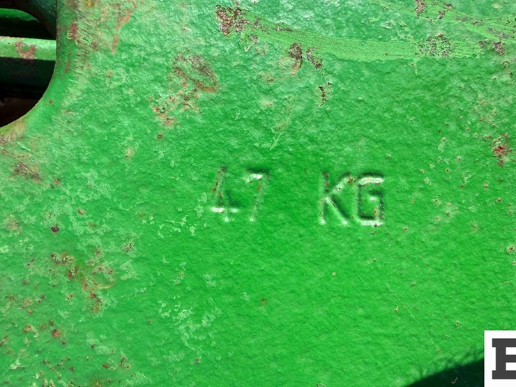john-deere-quik-tatch-front-suitcase-weights-image-6