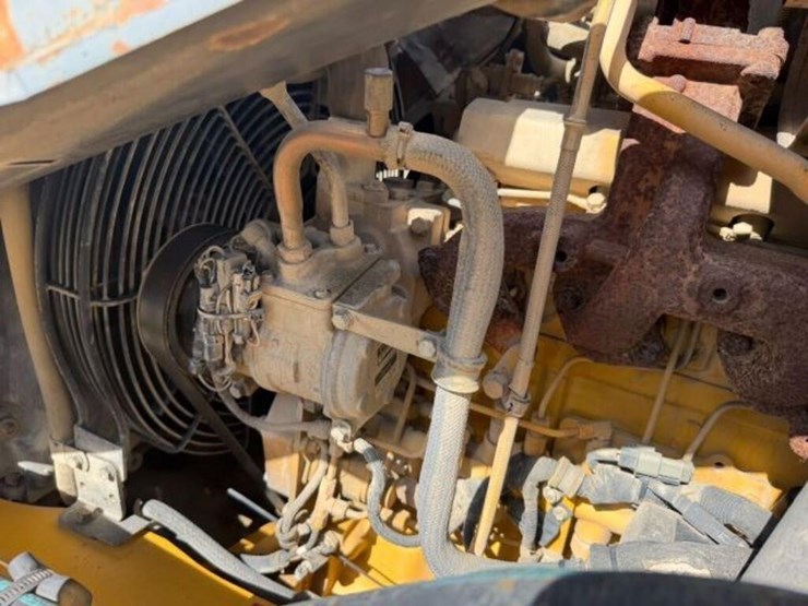 2011-deere-310sj-image-21