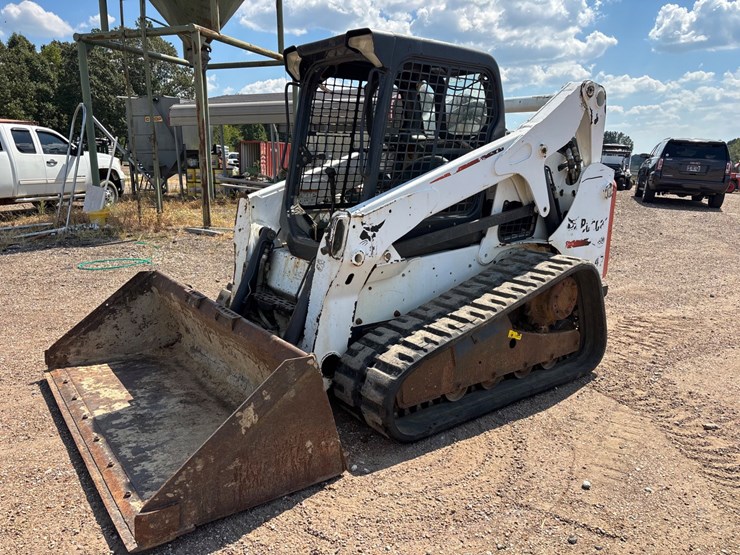 2013-bobcat-t650-image-1