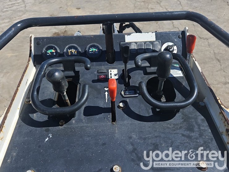 2020-bobcat-mt100-image-23