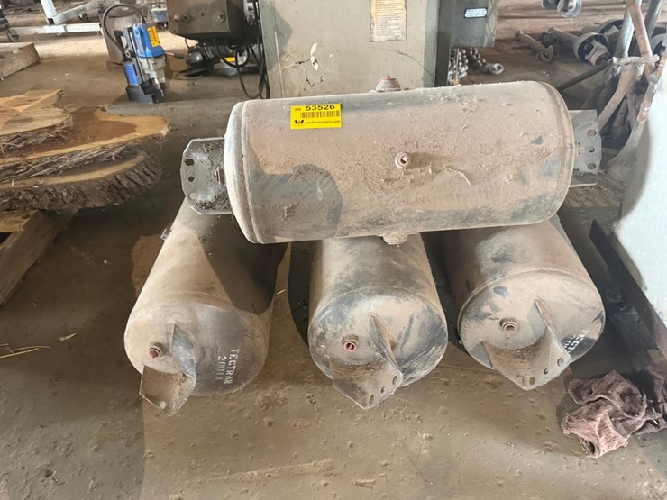 #53526-•-lot-of-(4)-air-brake-tanks-inv#53526-image-5