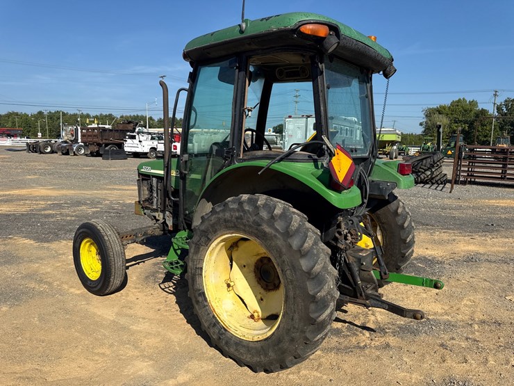 john-deere-5220-image-7