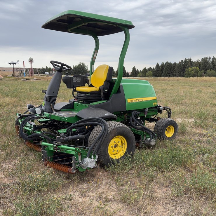 JOHN DEERE 8700A