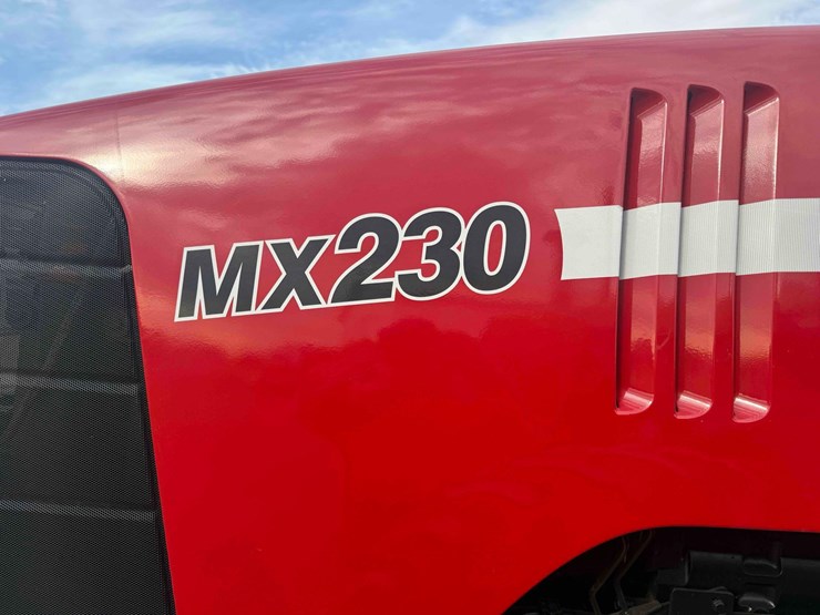 case-ih-230-image-17