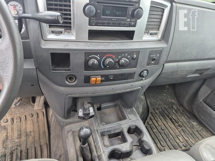 2008-dodge-ram-3500-image-13