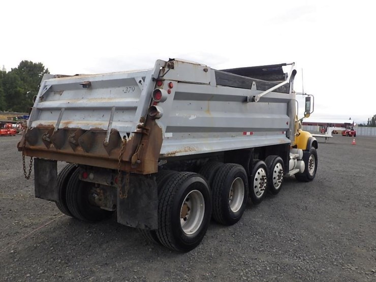 2007-mack-cv713-granite-5-axle-dump-truck-image-5