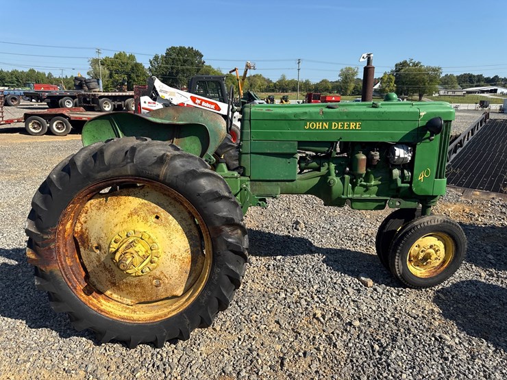 1953-john-deere-40-image-3