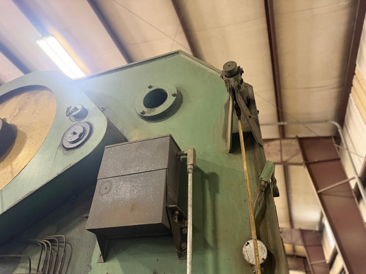 #54327-•-the-cleveland-crane-k5-10-industrial-press-brake-m3380-inv#54327-image-8