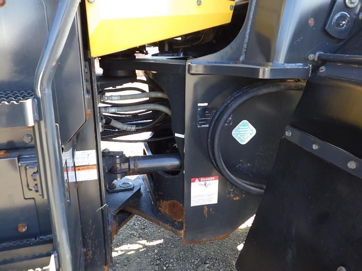 2018-komatsu-wa320-8-image-21