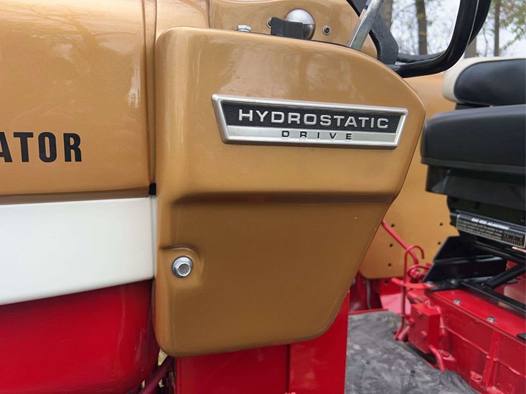 1970-farmall-544-hydro-gas-row-crop-golden-demonstrator-image-61