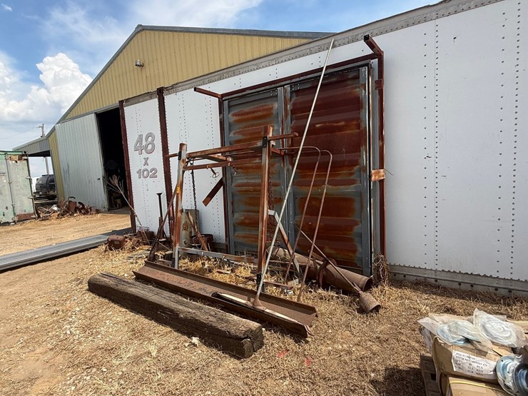 #53485-•-lot-of-miscellaneous-&-steel-beam-inv#53485-image-1