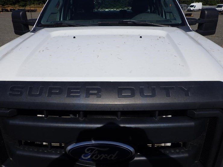 2011-ford-f250-image-9