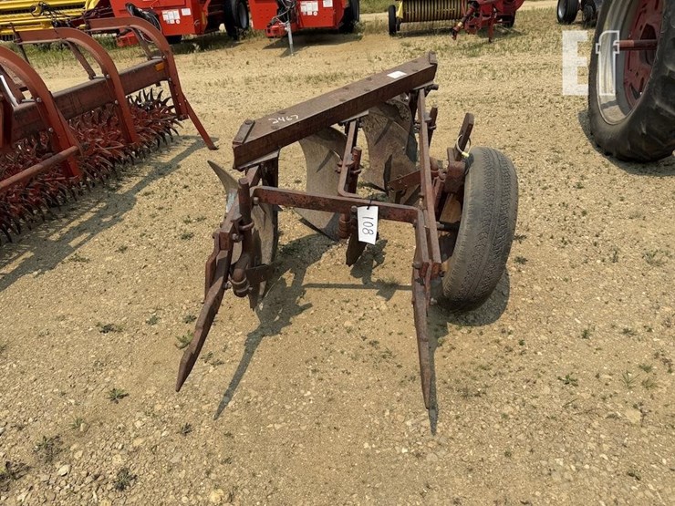 international-plow-image-2