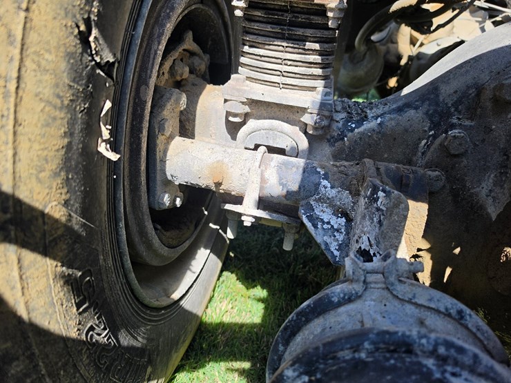 #25407-•-2005-volvo-vhd-quad-axle-dump-truck-image-134