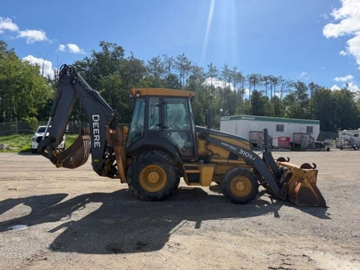 2011-deere-310sj-image-3