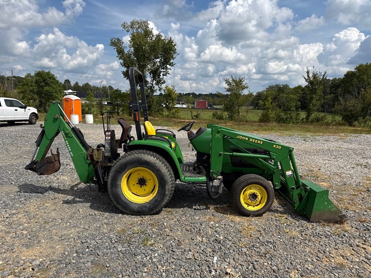 john-deere-4400-image-4