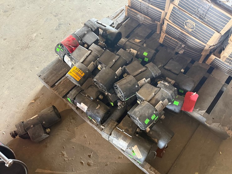 #53510-•-lot-of-bison-electric-motors-inv#53510-image-2