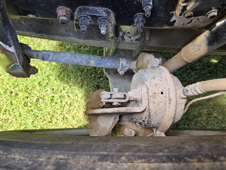 #25407-•-2005-volvo-vhd-quad-axle-dump-truck-image-57