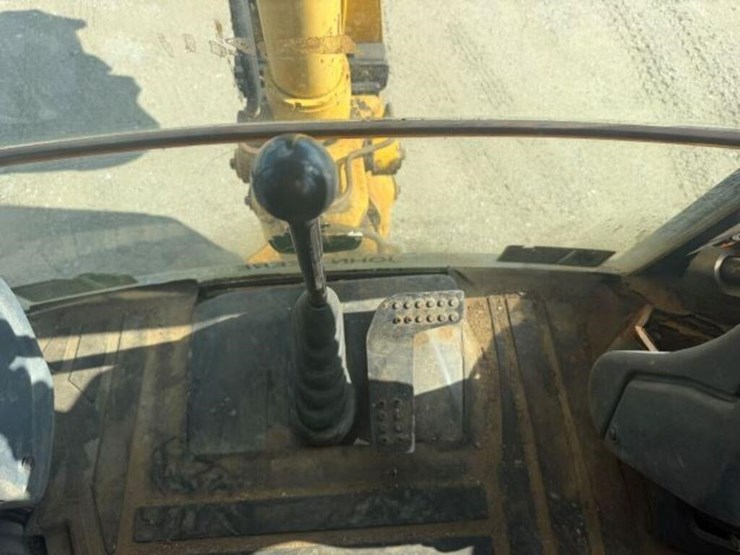2006-deere-310g-image-14