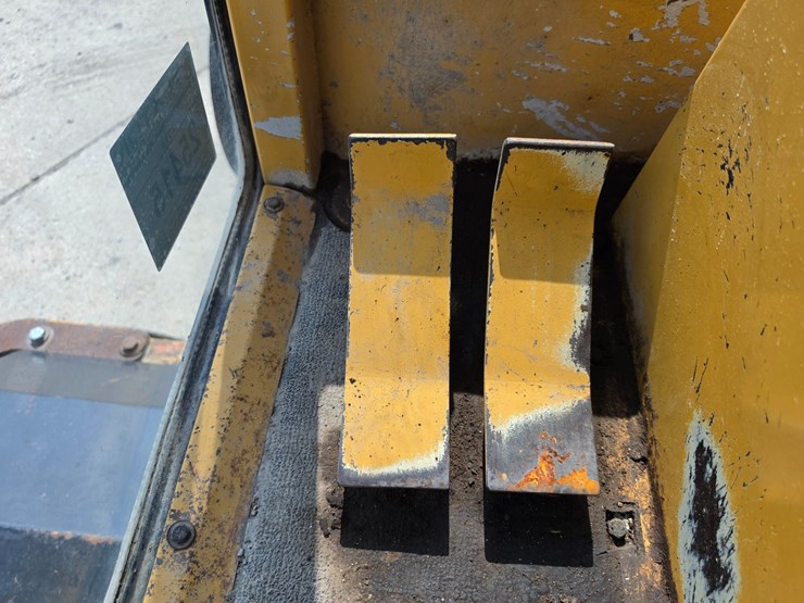 #25415-•-rosco-sweeper-broom-image-52