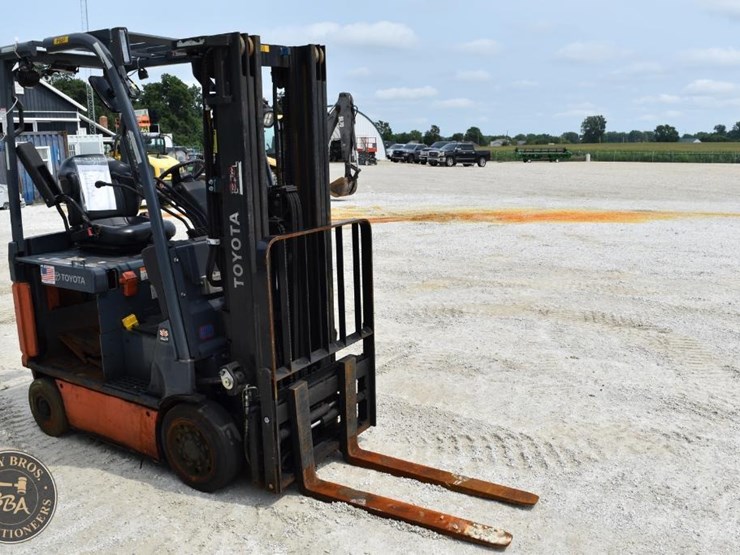 2021-toyota-8fbc15u-46525-image-9