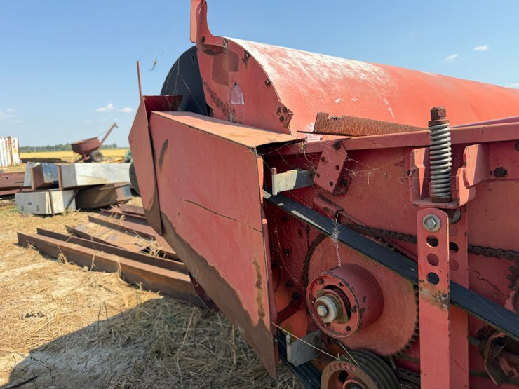 massey-ferguson-6022r-image-18