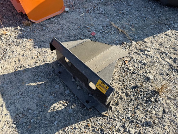 #98-•-mini-universal-skid-steer-tree-spade-inv#54729-image-4