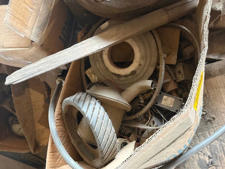 #53544-•-lot-of-miscellaneous-parts-inv#53544-image-20
