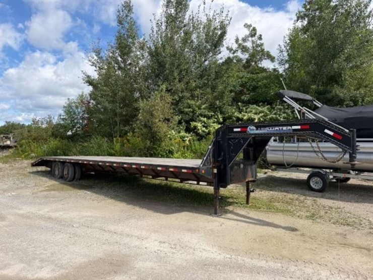 2018-gooseneck-load-trail-image-4