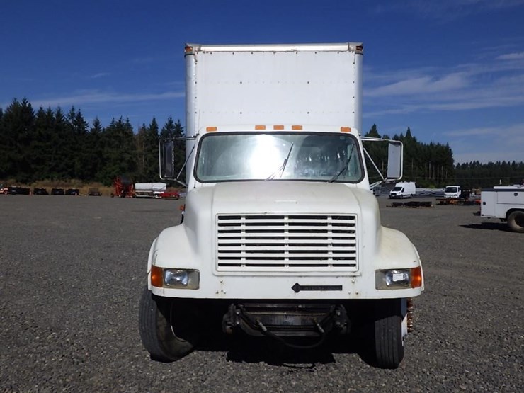 2000-international-4700-image-8