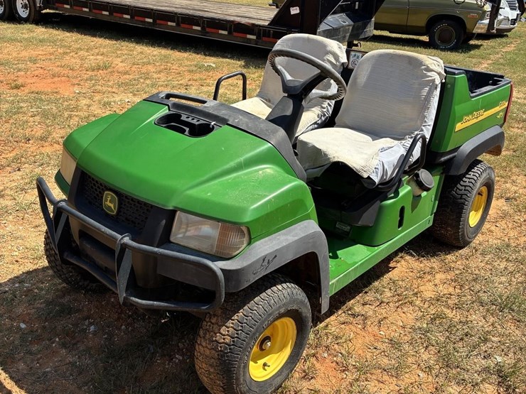 john-deere-gator-image-1