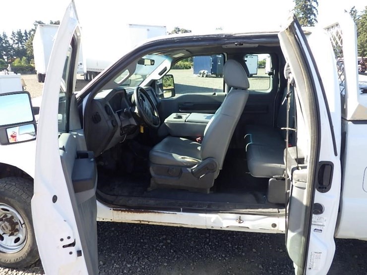 2011-ford-f250-image-21