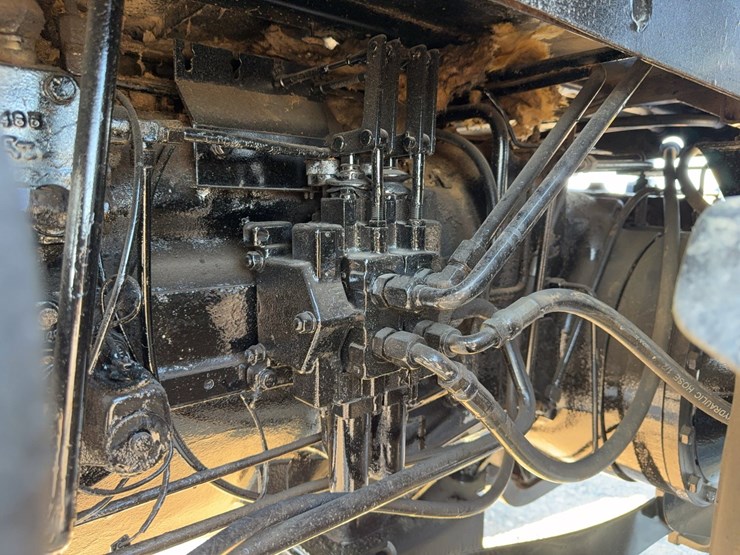 case-ih-2594-image-21