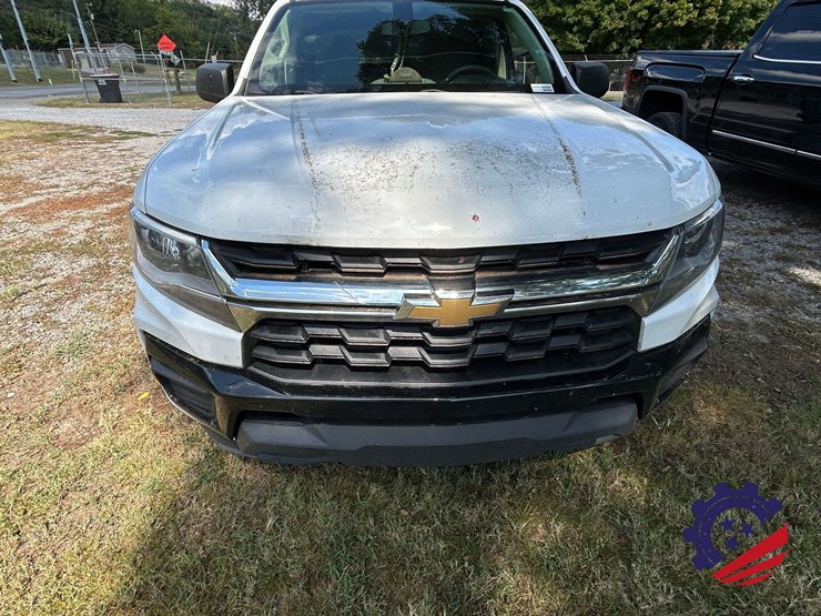 2021-chevrolet-colorado-image-11