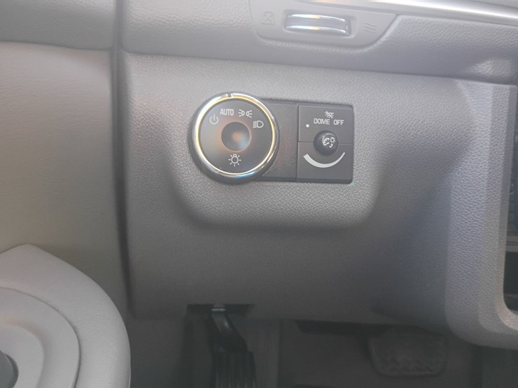 2013-chevrolet-traverse-image-47