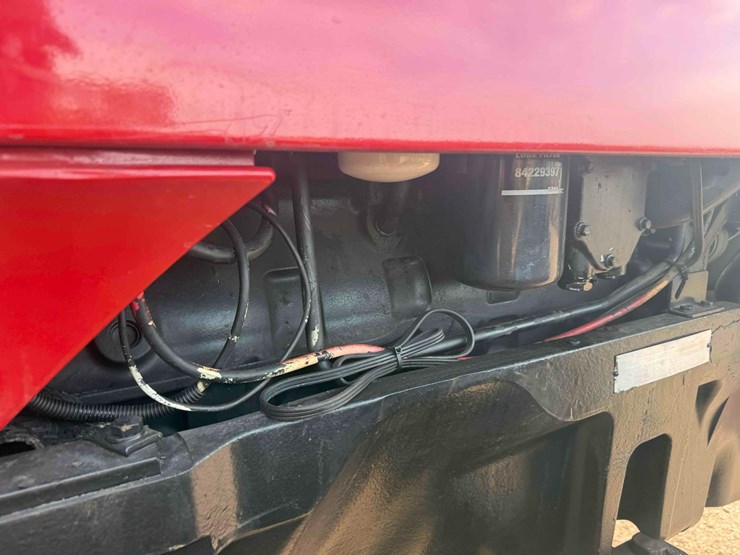 case-ih-230-image-9