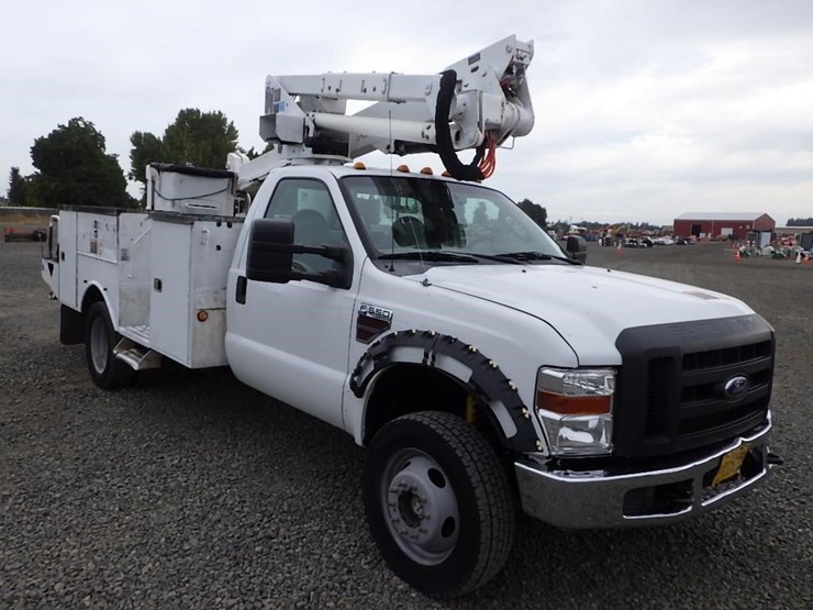 2009-ford-550-image-7