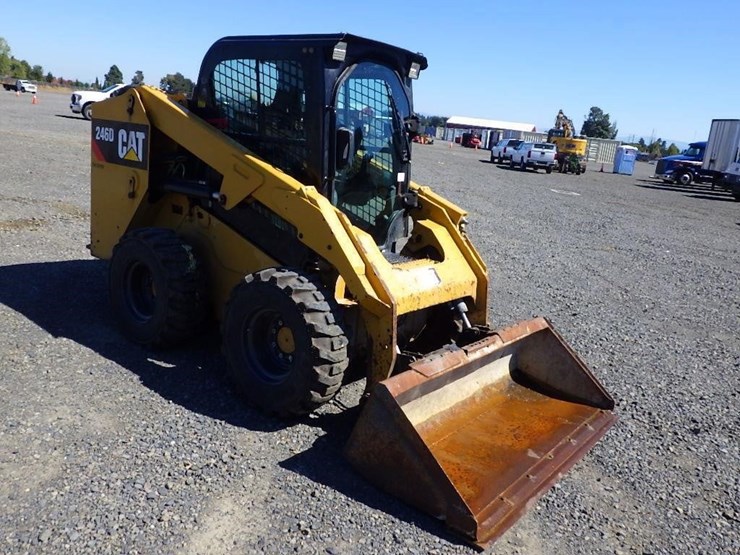 caterpillar-246d-image-7