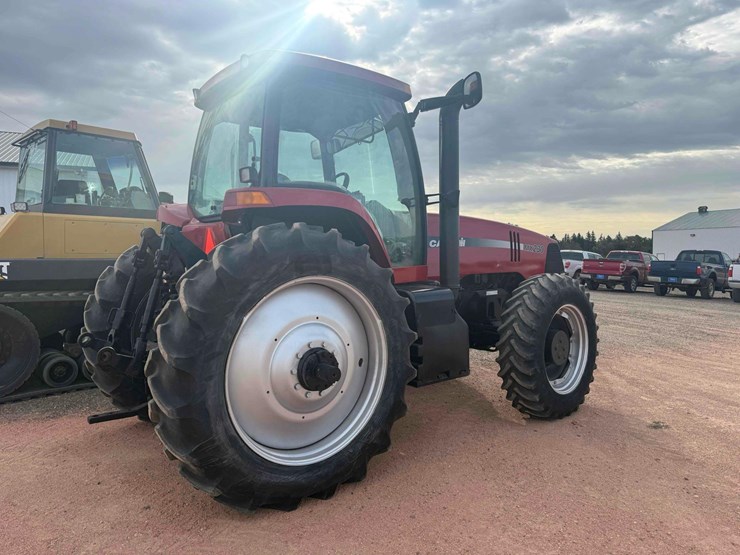 case-ih-230-image-4
