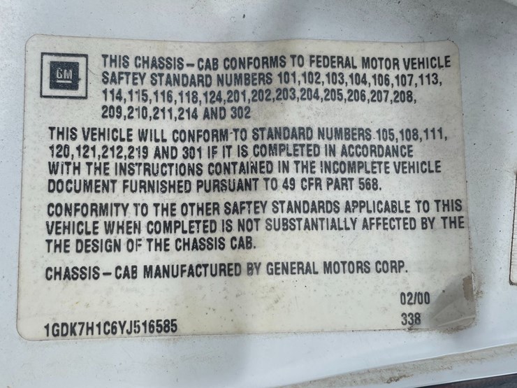 #2375-•-2000-gmc-c6500-utility-truck-(has-wi-title)-image-38