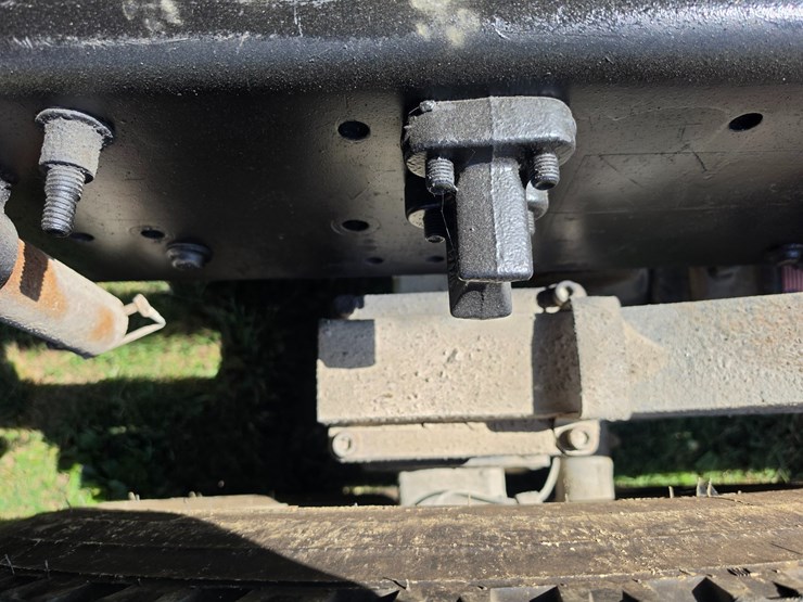 #25407-•-2005-volvo-vhd-quad-axle-dump-truck-image-137