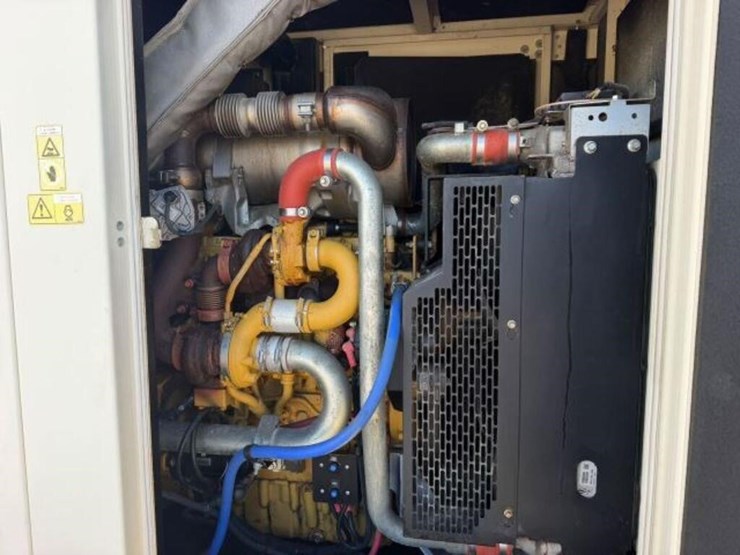 2015-caterpillar-aps100-image-20