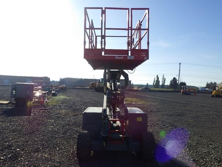 skyjack-sj6826rt-image-4