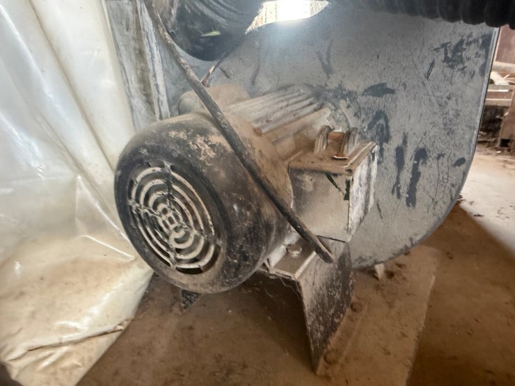 #53546-•-central-machinery-70gal-industrial-dust-collector-61790-inv#53546-image-9