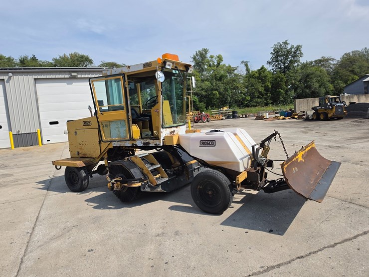 #25415-•-rosco-sweeper-broom-image-13