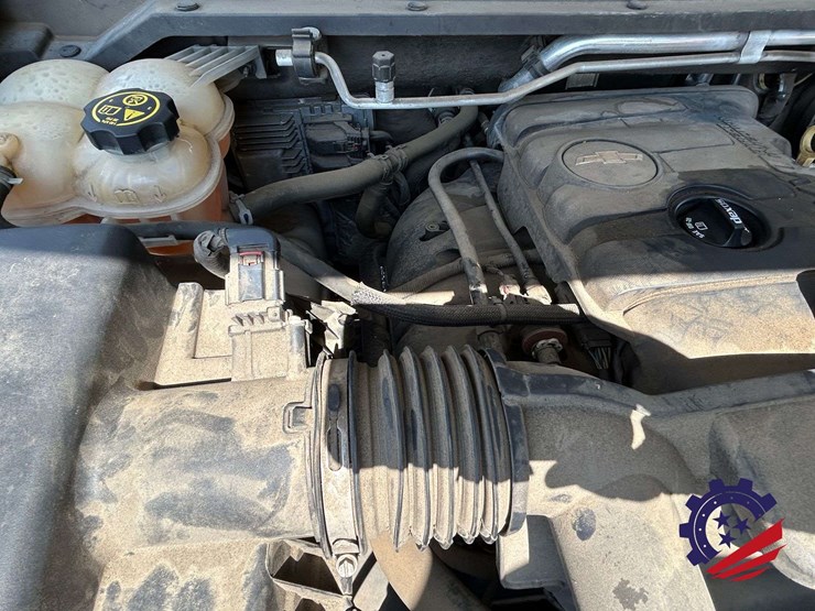 2021-chevrolet-colorado-image-46