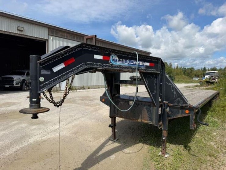 2018-gooseneck-load-trail-image-5